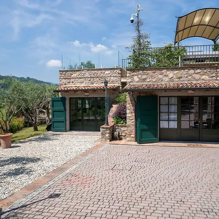 Villa Mia Con E Piscina *